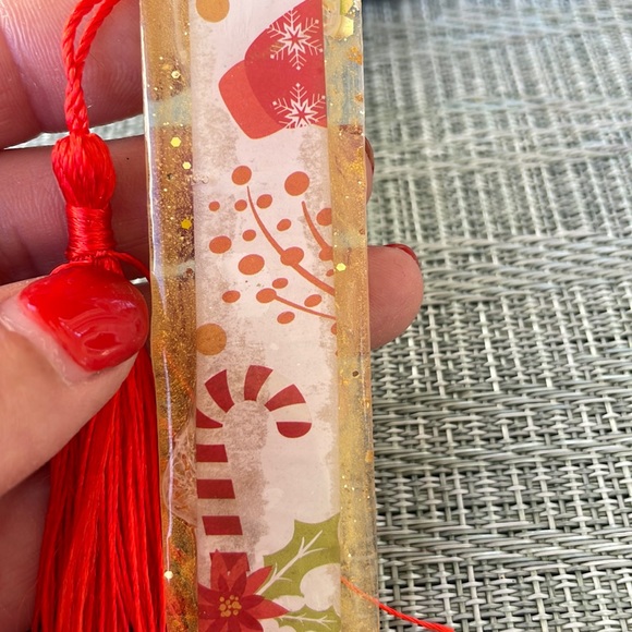 XMAS Handmade Festive Holiday Bookmark small Gold with white Strip - Picture 7 of 8